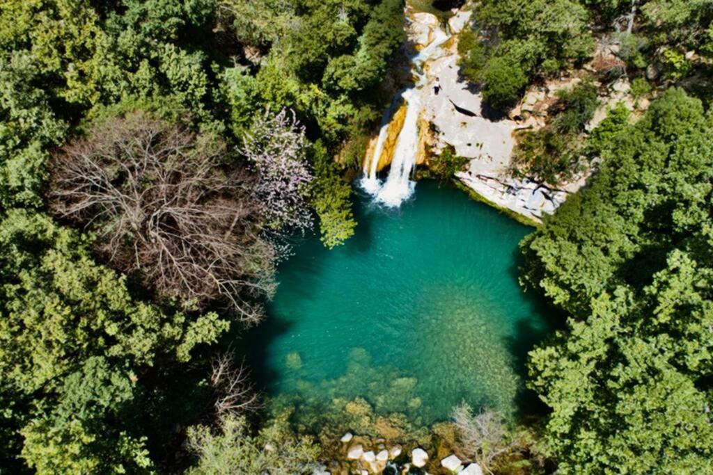 Pont De Valenti Mountain Retreat Lägenhet Girona Exteriör bild